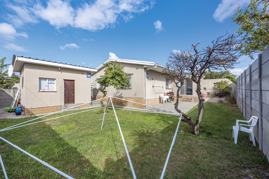 To Let 3 Bedroom Property for Rent in Vasco Estate Western Cape